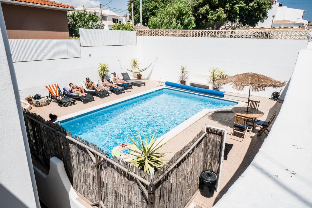 Bura Surfhouse Albergue Lagos