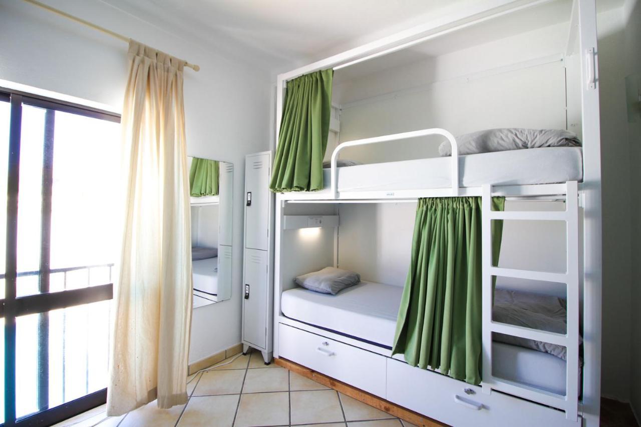 Bura Surfhouse Albergue Lagos