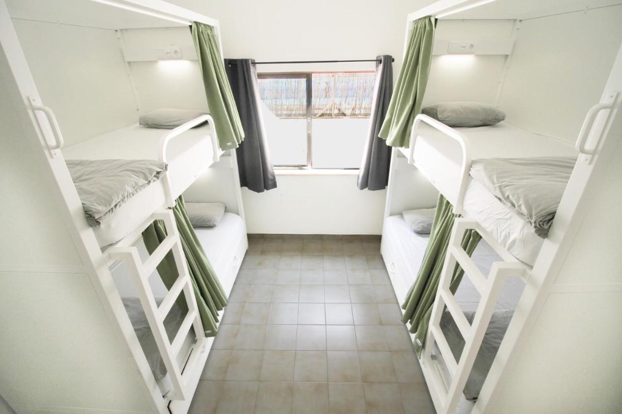 Bura Surfhouse Albergue Lagos