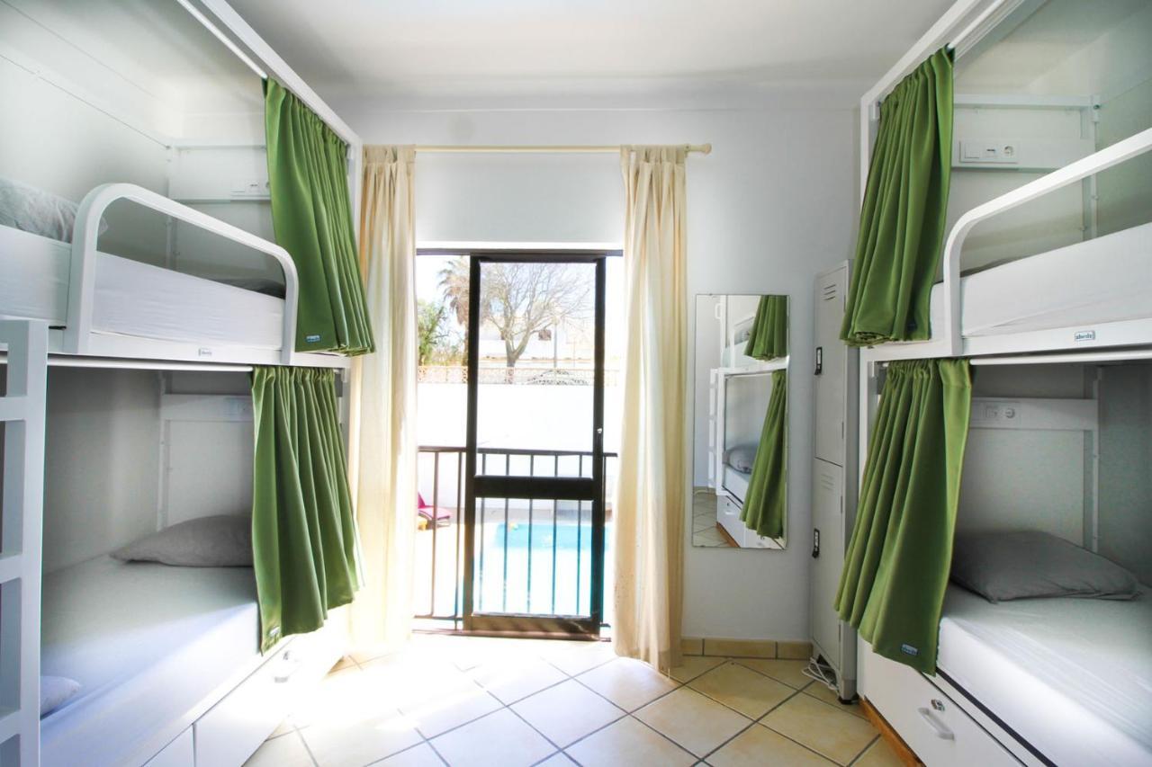 Bura Surfhouse Albergue Lagos